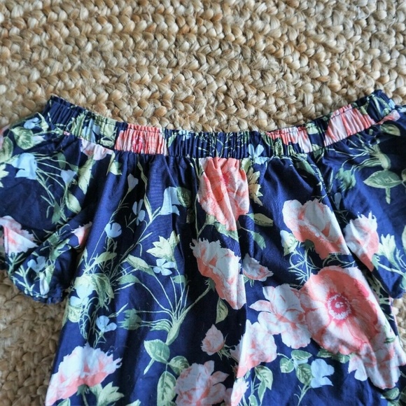 A. Byer Floral Short Blue Sleeve Dress Small - Picture 2 of 6